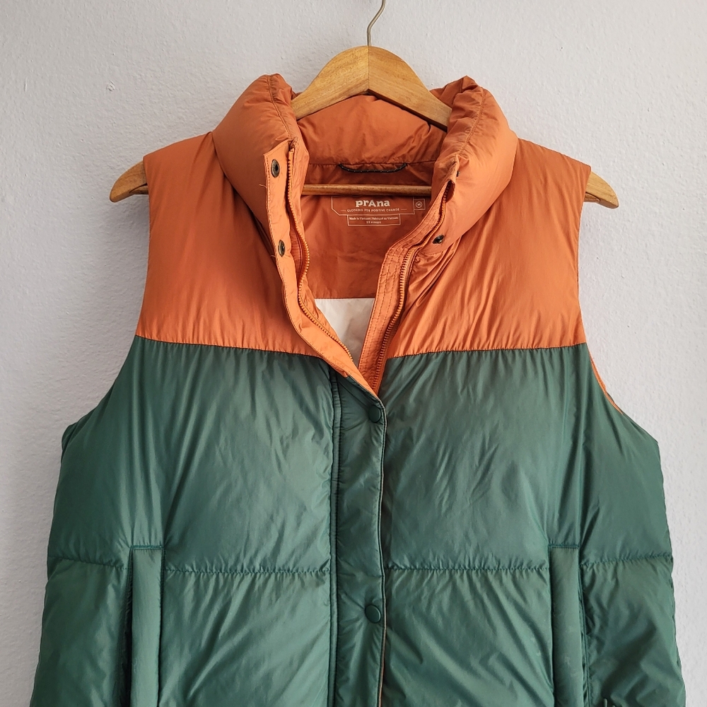 Prana Orange and Green Puffer Vest - Picture 4 of 12